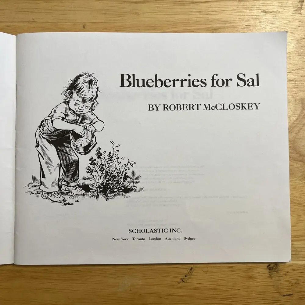 Blueberries For Sal By Robert McCloskey 1987 1st Scholastic Printing Paperback